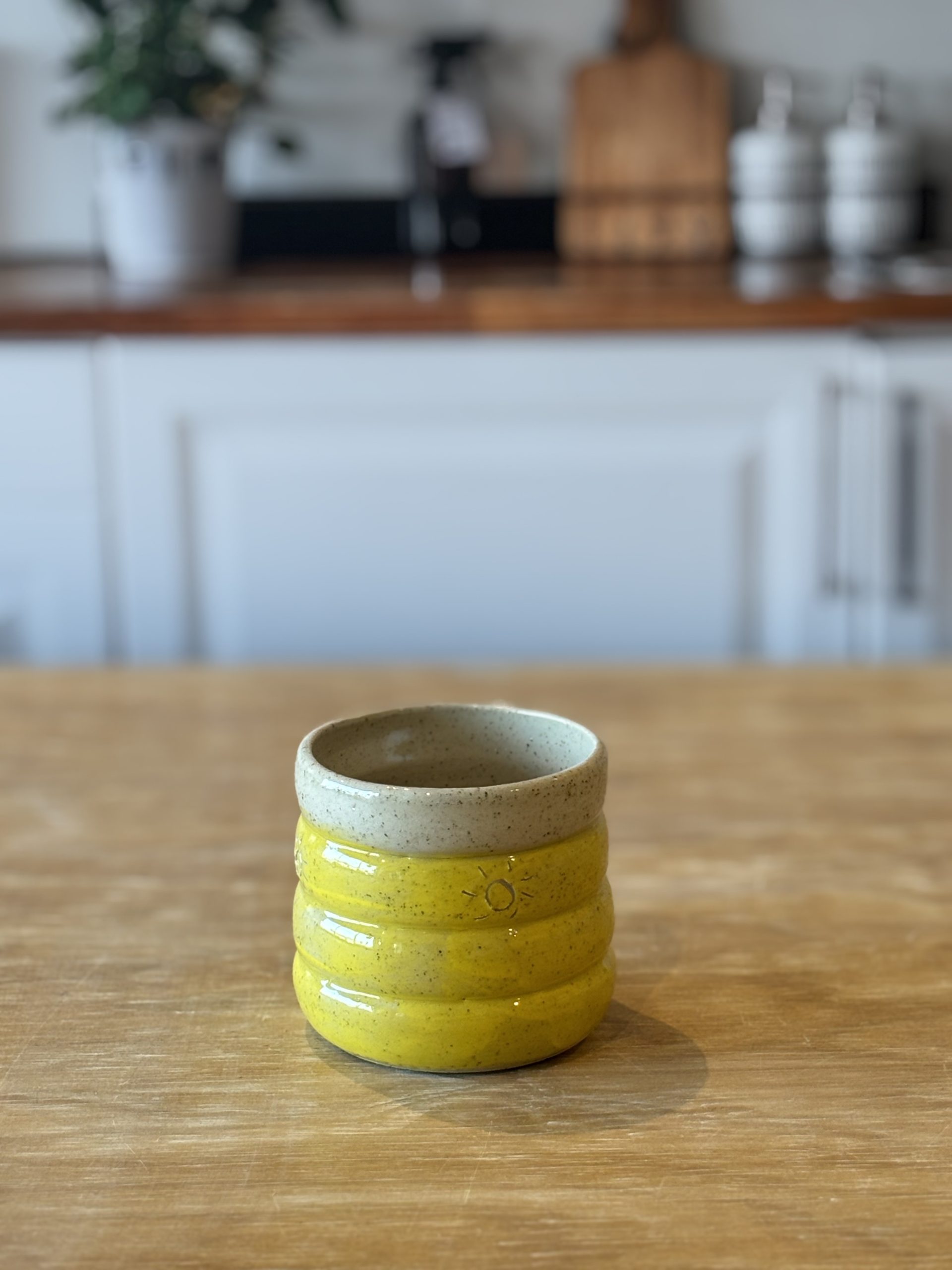 Tasse Bubble jaune soleil – Image 3